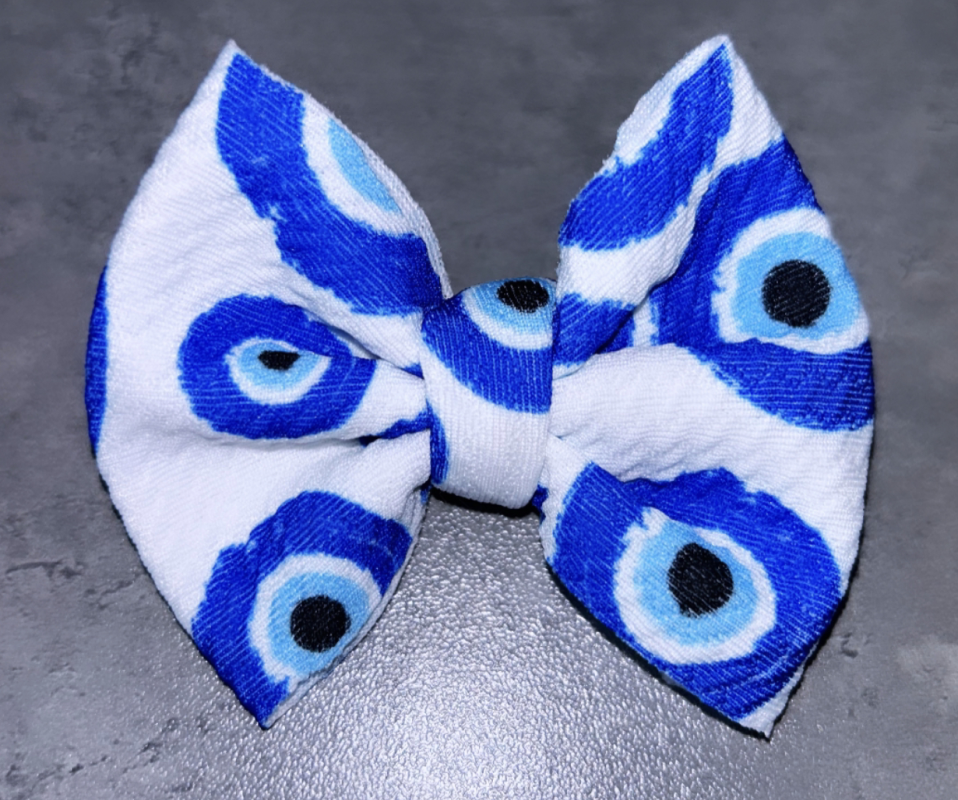 BLUE EVIL EYE PIGGIE BOW